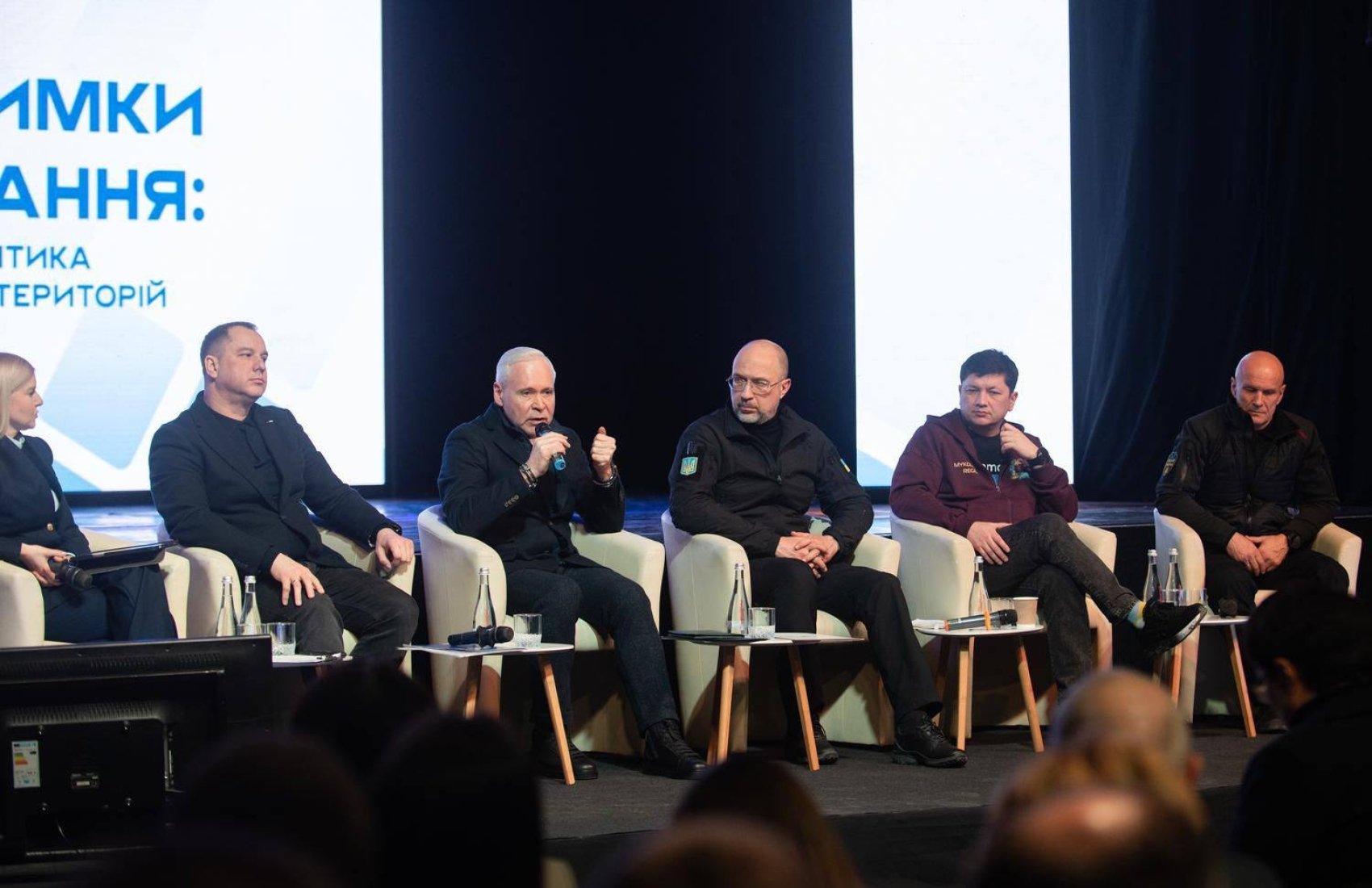 53losw---c17x11x50px50p--d74fb55bdee212ae725d94cfafc88d53 111